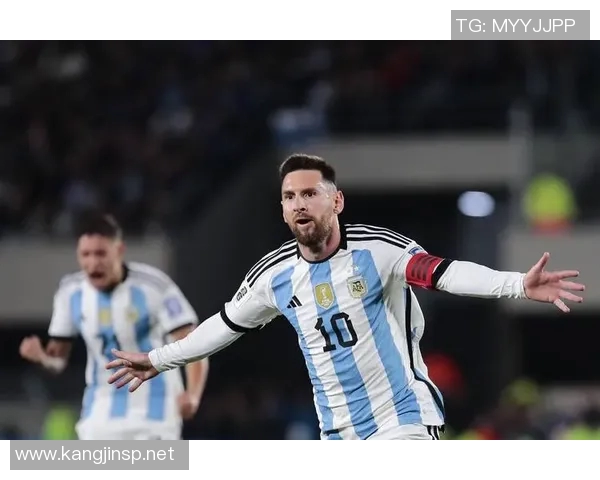 巴拉圭足球明星卡瓦尼的辉煌职业生涯与对国家队的贡献分析